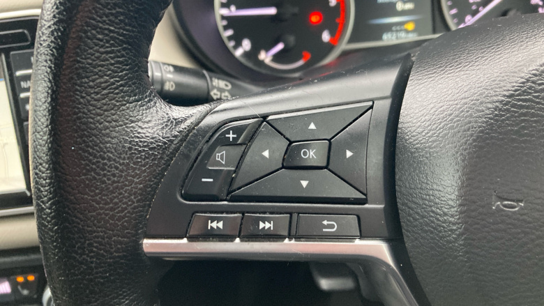 Nissan Micra 1.5 dCi Tekna 5dr Diesel Hatchback